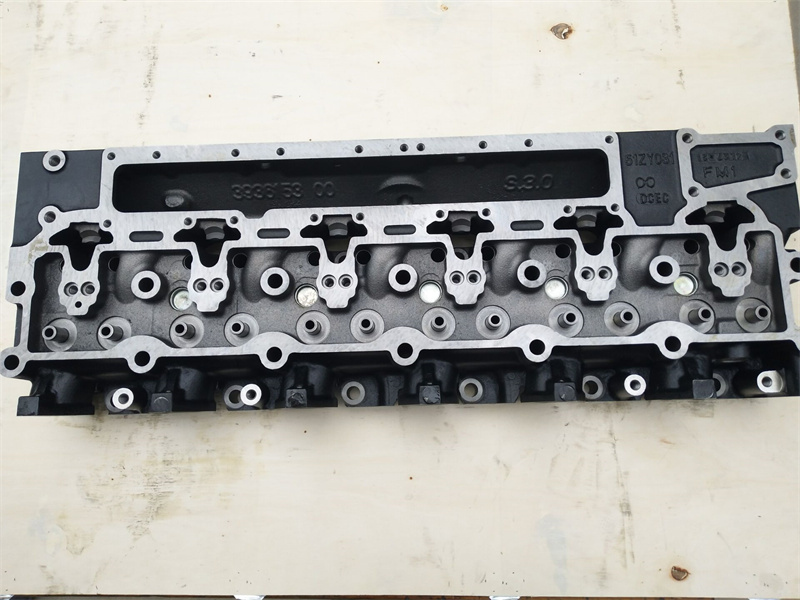 Прямая продажа с фабрики машинного оборудования часть двигателя 6CT головка цилиндра 3973493 